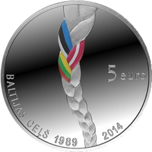 Latvijas sudraba 5 eiro monēta Baltijas ceļš 25. gadu jubileja (averss)